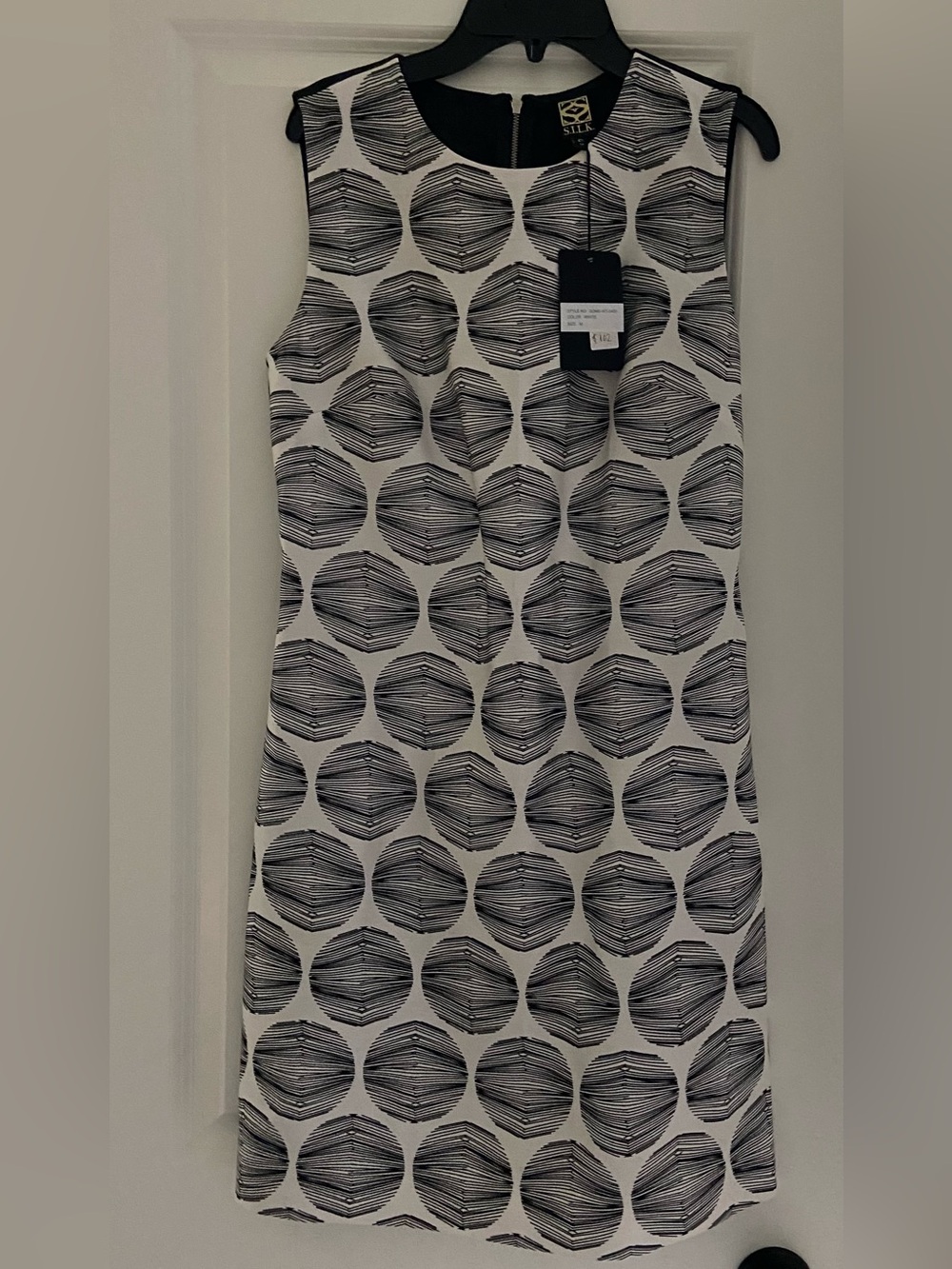 S.I.L.K Sleeveless Black & White Geometric Shift Dress